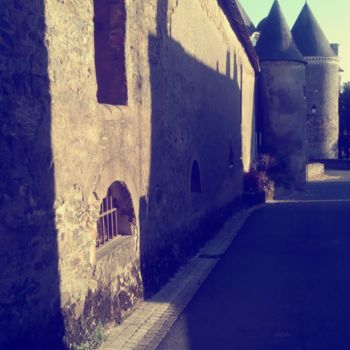 Photography titled "Château 2" by Coyote Shah, Original Artwork