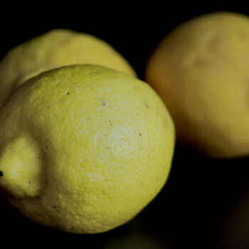 Фотография под названием "Citrons" - Marc Guiraud, Подлинное произведение искусства, Цифровая фотография