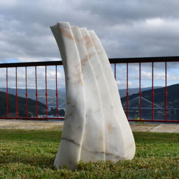 Escultura intitulada "Sailboart" por Rommel Cristina, Obras de arte originais, Pedra