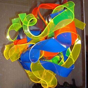 Sculpture titled "L'Etoile Multicolore" by Cristina Marquès, Original Artwork, Plastic