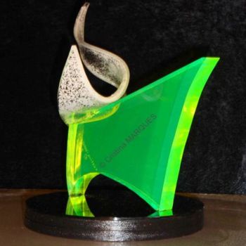 Sculpture titled "L's Bull" by Cristina Marquès, Original Artwork, Plastic