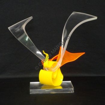 Skulptur mit dem Titel "Little Dragon" von Cristina Marquès, Original-Kunstwerk, Kunststoff