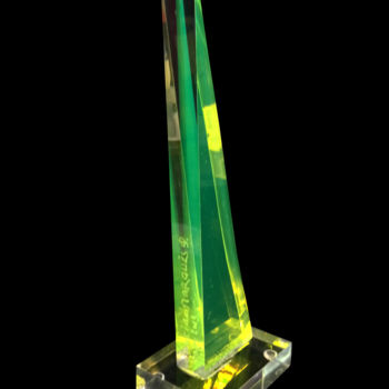 Skulptur mit dem Titel "Big Sapin Fluo Vert" von Cristina Marquès, Original-Kunstwerk, Objekte