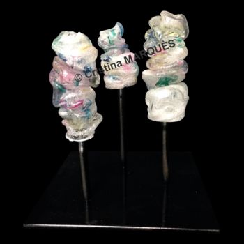 Sculpture titled "3 Marshmallows" by Cristina Marquès, Original Artwork, Plastic
