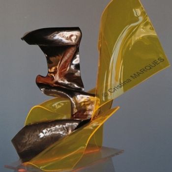Escultura intitulada "Le Papillon" por Cristina Marquès, Obras de arte originais, Plástico