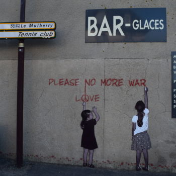 Photography titled "No more war" by Ophélie Croquet, Original Artwork