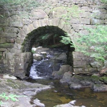 Photography titled "Keystone Arch" by Cynthia Brown Yackenchick, Original Artwork