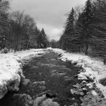 Photography titled "Deerfield River VT" by Cynthia Brown Yackenchick, Original Artwork