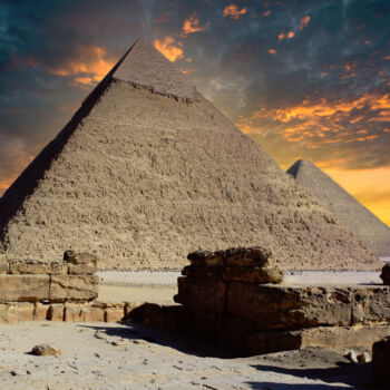 Fotografie mit dem Titel "Pyramide" von Cyril Comtat, Original-Kunstwerk, Digitale Fotografie