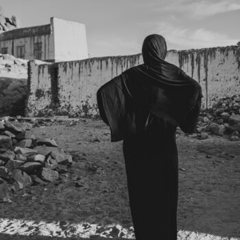 제목이 "Figure, Aswan, 2023"인 사진 Cyrille Mulot로, 원작, 조작되지 않은 사진