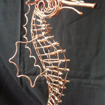 Скульптура под названием "Hippocampe" - D.S.A.Rt, Подлинное произведение искусства, Металлы