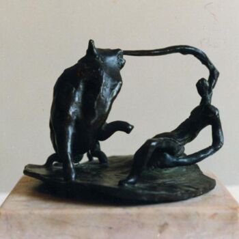 Sculpture titled "Bul" by Daniel Baharier, Original Artwork