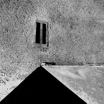 Fotografia intitolato "Triangles" da Daniel Sohier, Opera d'arte originale, fotografia a pellicola Montato su Alluminio