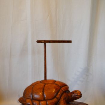 Sculpture titled "La tortue branchée" by Daniel Haran, Original Artwork