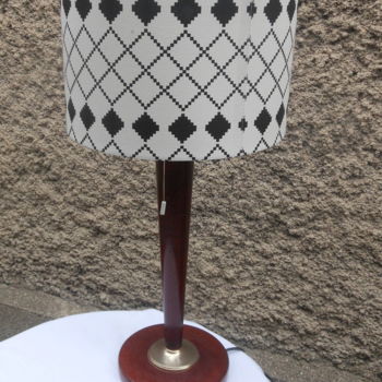 Design mit dem Titel "LAMPE JACQUARD" von Nanacha, Original-Kunstwerk, Leuchte