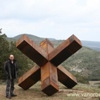 「Mégalo X, Monumenta…」というタイトルの彫刻 David Vanorbeekによって, オリジナルのアートワーク, 金属