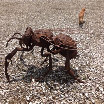 Sculpture titled "Bee" by David Vanorbeek, Original Artwork, Metals