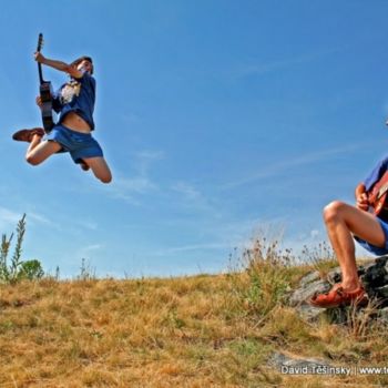 "Anyone can play Gui…" başlıklı Fotoğraf David Tesin Sky tarafından, Orijinal sanat