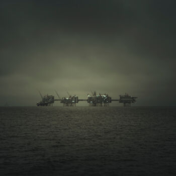摄影 标题为“Oil rigs” 由Matthieu Debano, 原创艺术品, 操纵摄影