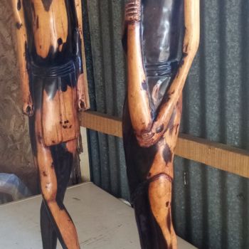 제목이 "Rosewood maasai cou…"인 조형물 Obed Omwange로, 원작, 나무