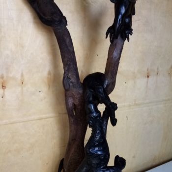 Sculpture intitulée "Ebony cheetah and s…" par Obed Omwange, Œuvre d'art originale, Bois