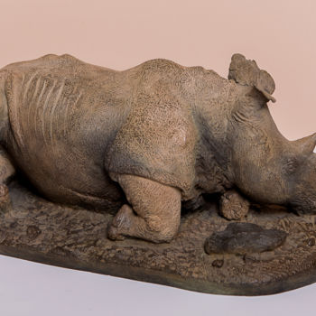 Rzeźba zatytułowany „"Rhinocéros blanc a…” autorstwa Christian Duvette Sculpteur Animalier, Oryginalna praca, Metale
