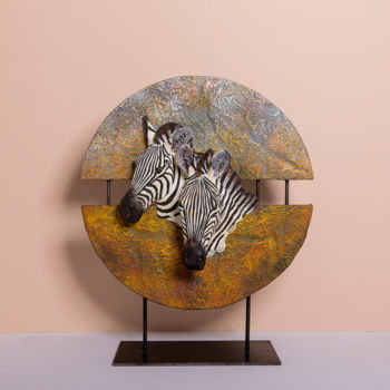 Skulptur mit dem Titel "Sculpture Les zèbres" von Christian Duvette Sculpteur Animalier, Original-Kunstwerk, Stein