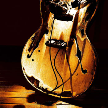 Fotografie mit dem Titel "Guitar ¨Lo que no s…" von Aleksei Perez Demchenko, Original-Kunstwerk