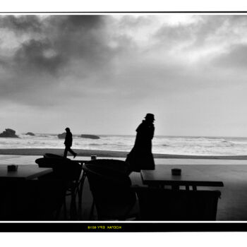 Photography titled "BIARRITZ" by Denis Pourcher, Original Artwork, Non Manipulated Photography