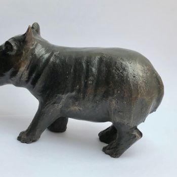 Sculpture titled "bébé Hippopotame" by Denis Thebaudeau, Original Artwork, Metals