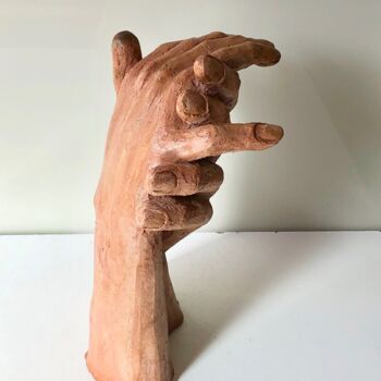 Sculpture intitulée "mains entremêlées p…" par Denis Thebaudeau, Œuvre d'art originale, Terre cuite
