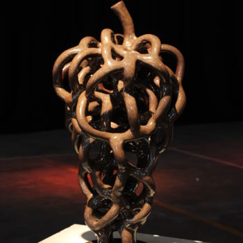 Skulptur mit dem Titel "GRANDIS BOTRUS" von Stéphane Desmaris, Original-Kunstwerk, Keramik