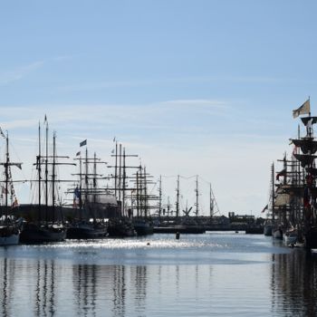 Fotografía titulada "Les grandes voiles…" por Desnoyers, Obra de arte original