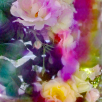 Photographie intitulée "Inviolate Rose" par Devorah Rosen, Œuvre d'art originale