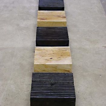 Skulptur mit dem Titel "Ohne Titel" von Jan De Weryha, Original-Kunstwerk, Holz
