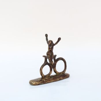 Sculptuur getiteld "Le vainqueur (n°317)" door Didier Fournier, Origineel Kunstwerk, Bronzen