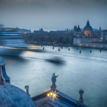 Фотография под названием "Blue - Venise" - Didier Steyaert, Подлинное произведение искусства, Цифровая фотография Установлен…