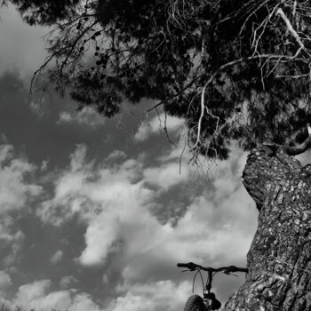Photographie intitulée "Riders in the sky" par Dimitrios Paterakis, Œuvre d'art originale, Photographie numérique