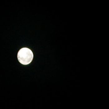 Photography titled "Nice Full Moon" by Divinedyan, Original Artwork