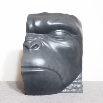 Sculpture titled "Kong the King" by Giancarlo Dolce, Original Artwork, Stone