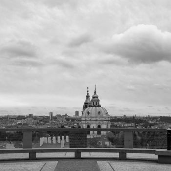 Fotografia intitolato "La terrazza su Praga" da Domenico Guddo, Opera d'arte originale