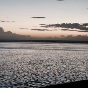 Photography titled "beach-footing.jpg" by Dominique Alquier, Original Artwork