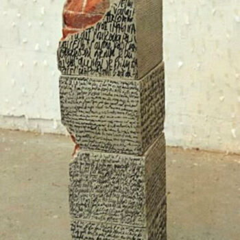 Escultura intitulada "A la surface 2" por Dorine Knecht, Obras de arte originais, Cimento