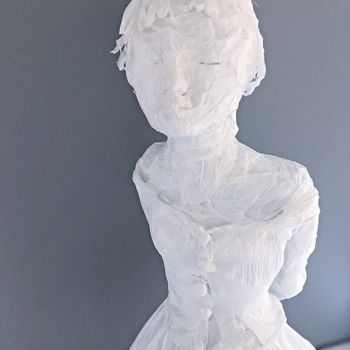 Sculpture titled "La petite danseuse" by Madorssane, Original Artwork, Plastic