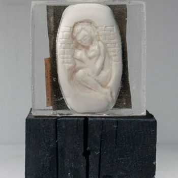 Sculpture titled "Woman with cat" by Ulugbek Doschanov, Original Artwork, Wood