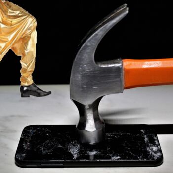 Photographie intitulée "Its hammer time!" par Douglas Okerlund, Œuvre d'art originale, Photographie numérique
