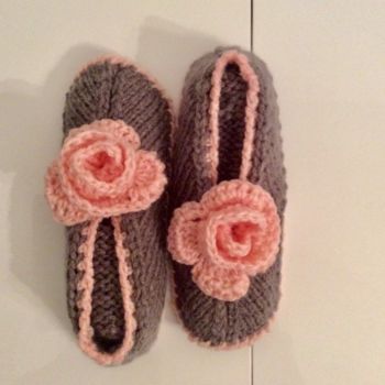 Rzemiosło artystyczne zatytułowany „Chaussons ballerine…” autorstwa Art Au Tricot, Oryginalna praca