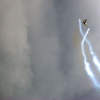 Photographie intitulée "Rafale en vol pilot…" par E4sound, Œuvre d'art originale, Photographie numérique