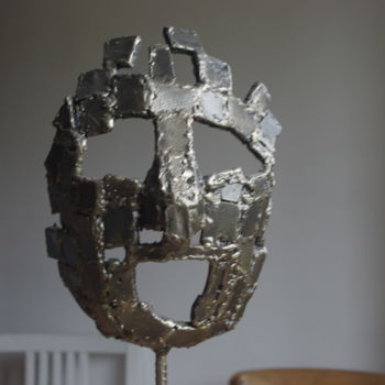 Скульптура под названием "tHe mASk.jpg" - Edgar Boutanche, Подлинное произведение искусства, Металлы