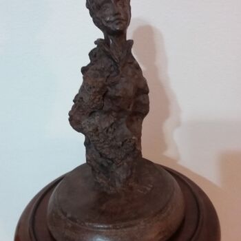 Sculpture titled "Ragazza sorridente" by Edo Romildo Chiari, Original Artwork, Stone